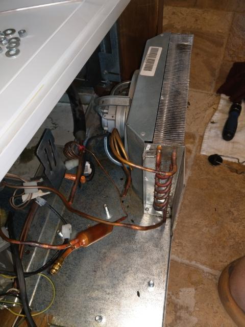 Sub-zero condenser coil